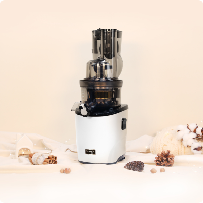 Apresentação Kuvings REVO830 Extrator de Sumo Auto-Corte Branco